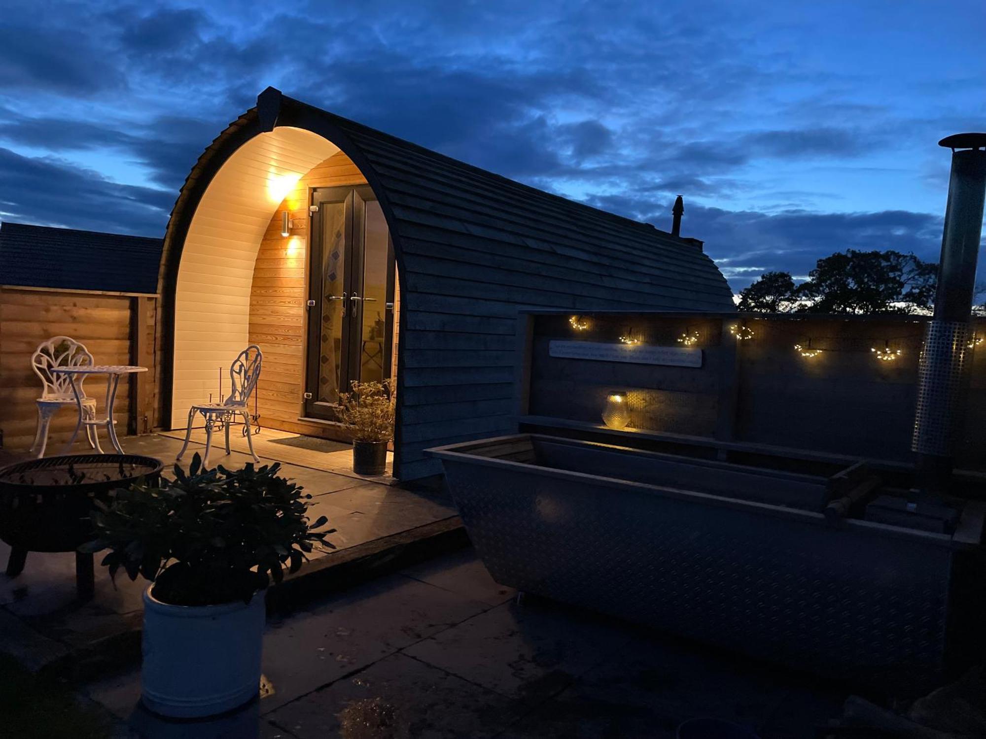 Hotel Abbey Farm Luxury Glamping Rhuddlan Exterior foto